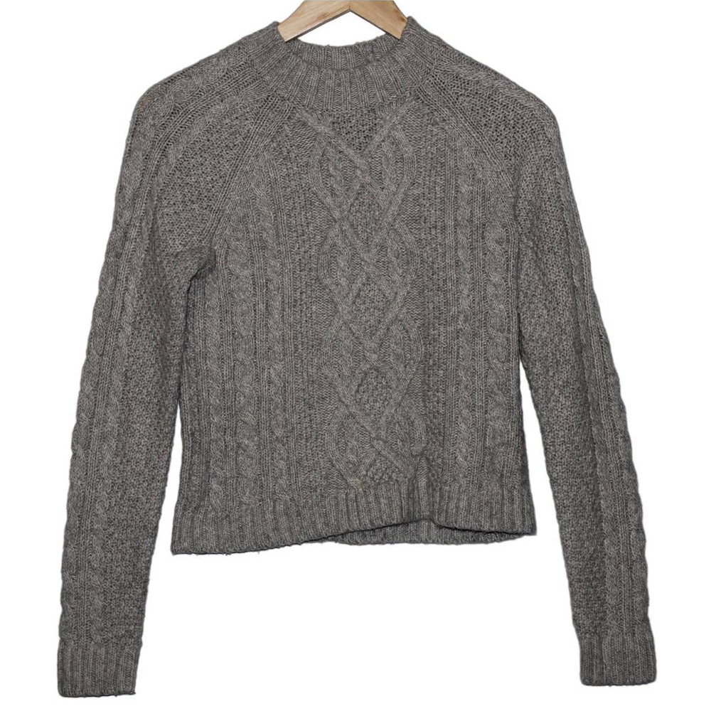 Women's Abercrombie & Fitch Gray Cable Knit Pullover Crewneck Sweater Size XXS
